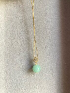 Gold Chain Necklace with Light Green Jade Pendant